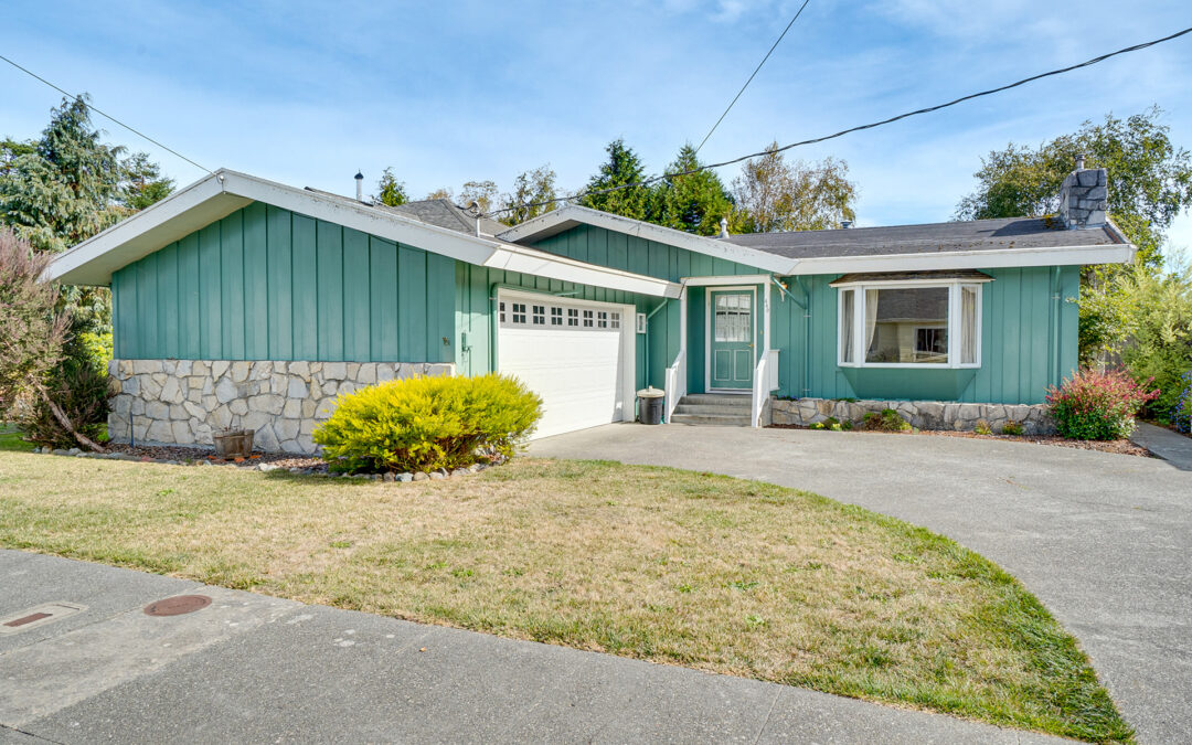 440 SCHLEY AVE.FERNDALE, CA    |    ± 1,268 SF.(SOLD) $449,000